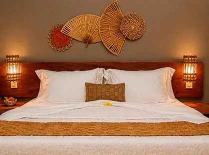 Duplo Superior da Pousada Rancho das Dunas, cama king e varanda com rede